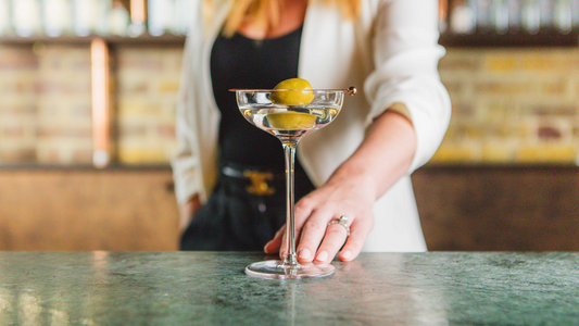 Cocktail Carmen's 5 D's for the perfect martini
