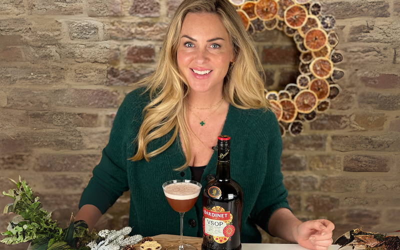 Cocktail Carmen | Cocktail & Spirits Expert Carmen O'Neal Cocktail Carmen | Cocktail & Spirits Expert Carmen O'Neal